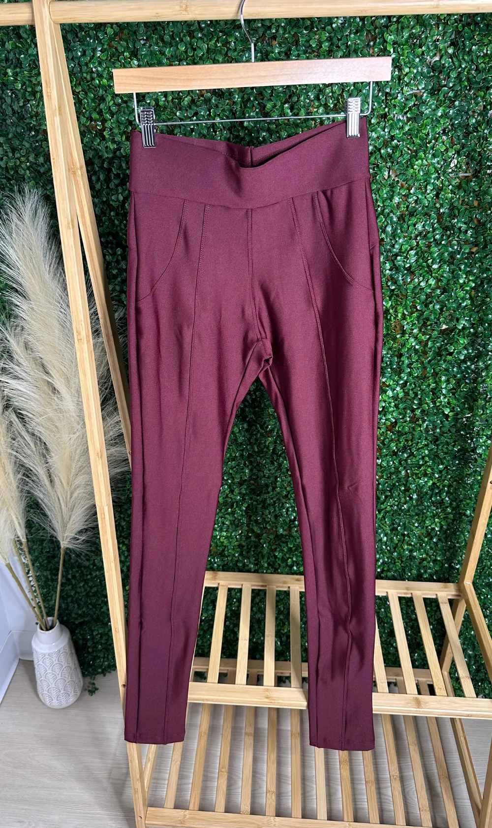 Casual Pants Montaria Ultra Sculpt Marsala