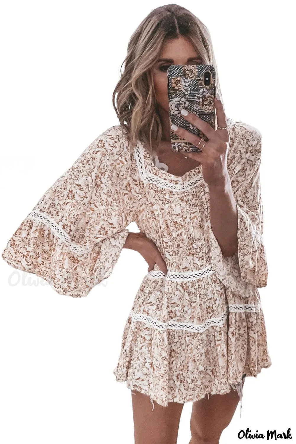 Deanwangkt - Loose beige tunic with flowers and hollowed out lace