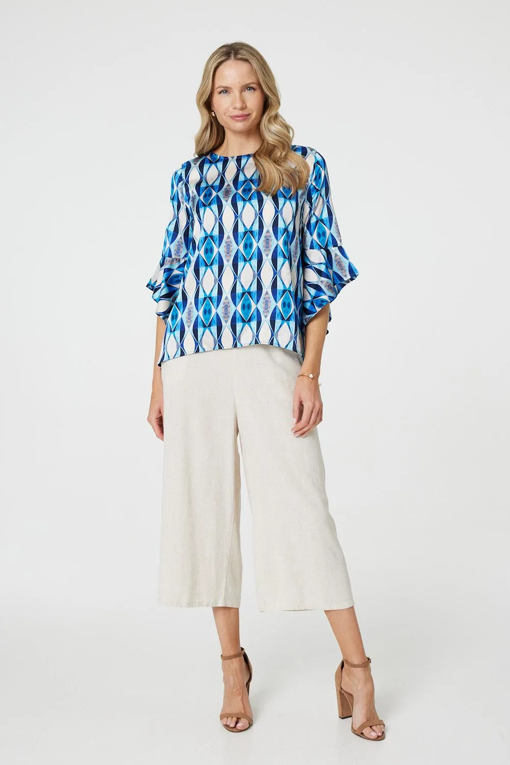 Geo Print 3/4 Flute Sleeve Curve Hem Blouse