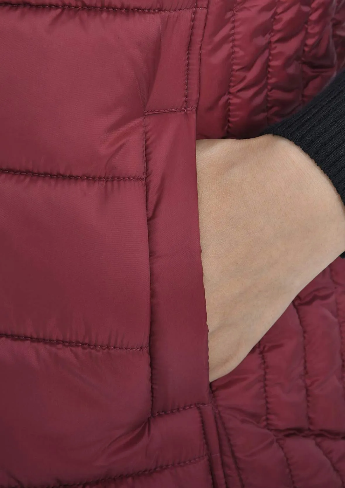 High-Neck Quilted Gilet