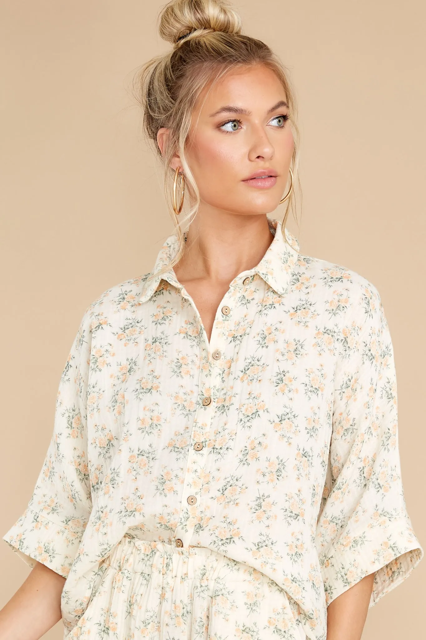 Right On Schedule Ivory Floral Print Top